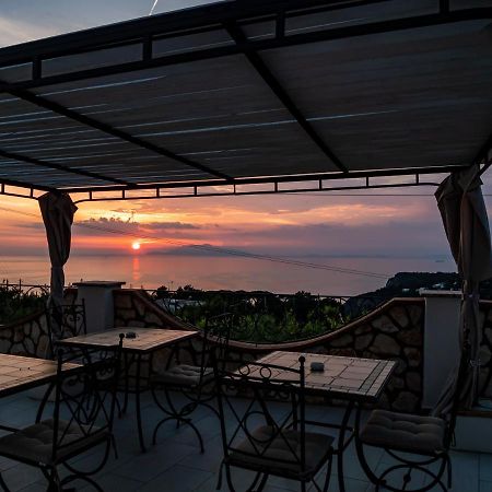 Bed and Breakfast Casa Astra à Anacapri  Extérieur photo