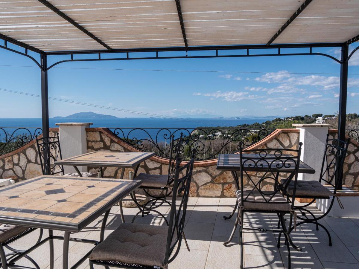 Bed and Breakfast Casa Astra à Anacapri  Extérieur photo