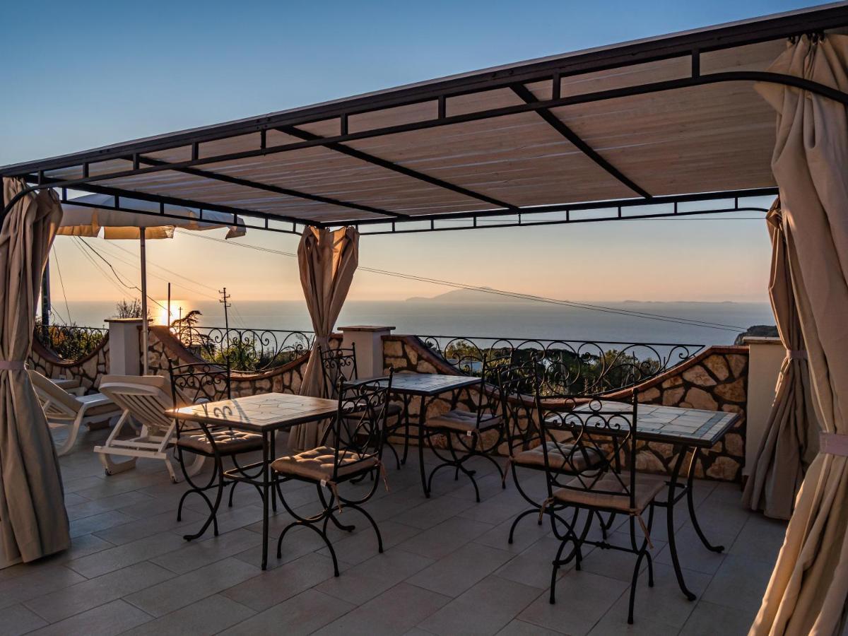 Bed and Breakfast Casa Astra à Anacapri  Extérieur photo