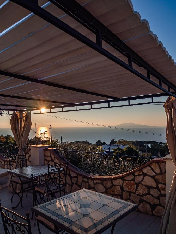 Bed and Breakfast Casa Astra à Anacapri  Extérieur photo