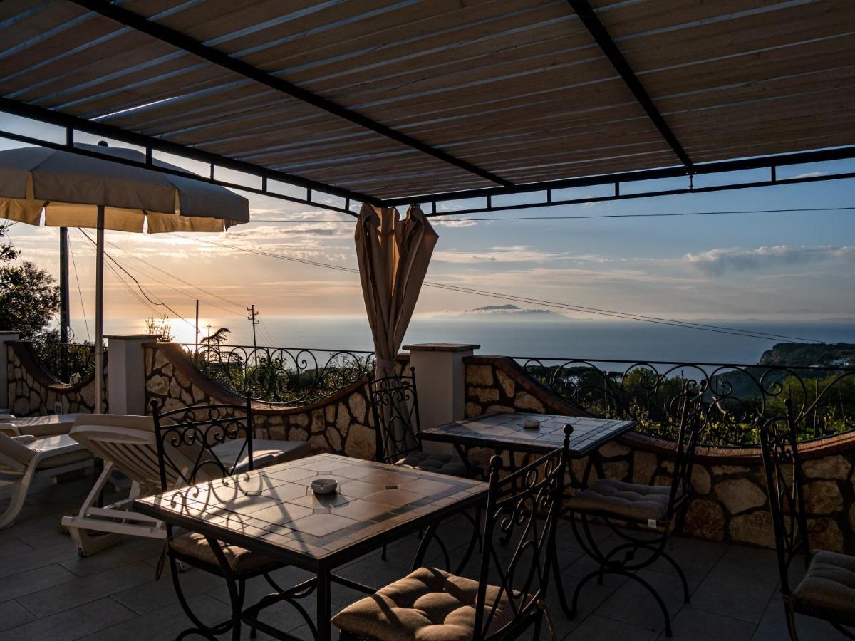 Bed and Breakfast Casa Astra à Anacapri  Extérieur photo
