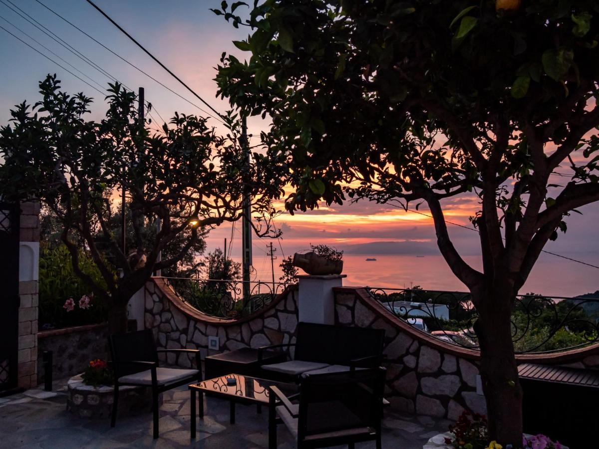 Bed and Breakfast Casa Astra à Anacapri  Extérieur photo