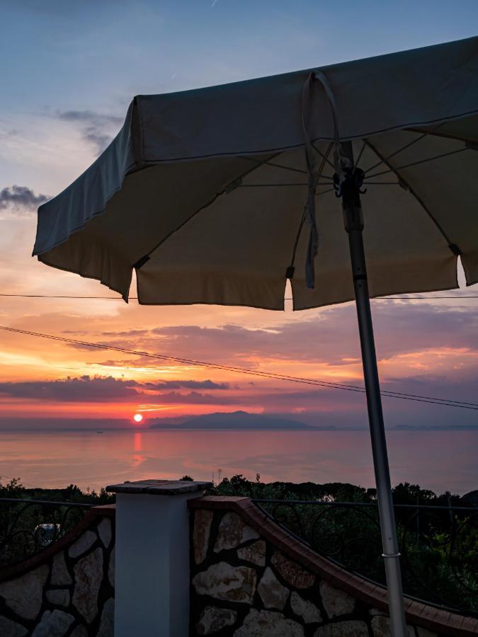 Bed and Breakfast Casa Astra à Anacapri  Extérieur photo